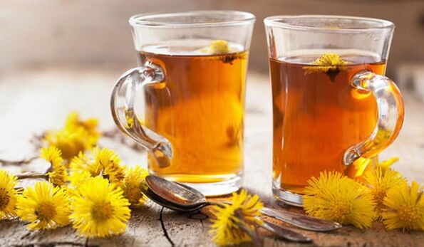 Dandelion tea to treat varicose veins
