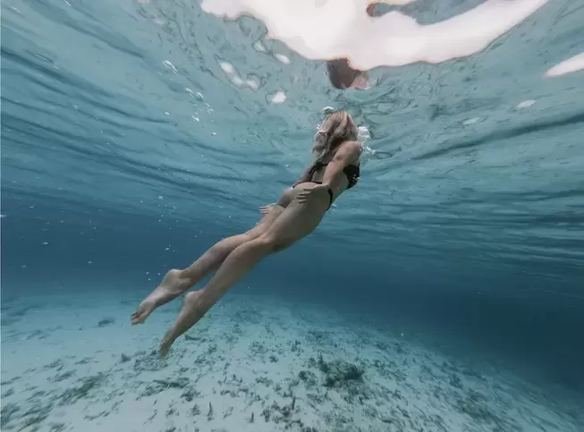 The best sport for varicose veins is swimming